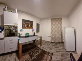 XL Bett King privates Zimmer in Center